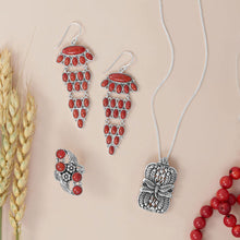 Load image into Gallery viewer, Tiered Dyed Red Coral Earring