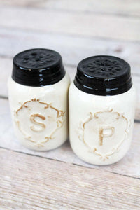 Ceramic Jar Salt and Pepper Shaker Set - The Southern Magnolia Too