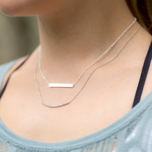 Load image into Gallery viewer, Thin Bar Nameplate Necklace - SoMag2