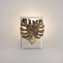 Load image into Gallery viewer, Antique Brass Monstera Palm Metal Coral Night Light - SoMag2