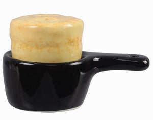 Biscuit and Skillet Pan Salt & Pepper Shaker Set - the-southern-magnolia-too